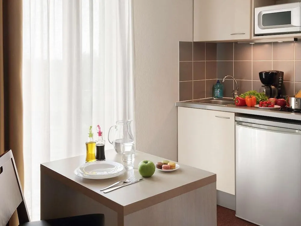 Aparthotel Adagio Access Avinyon Fransa